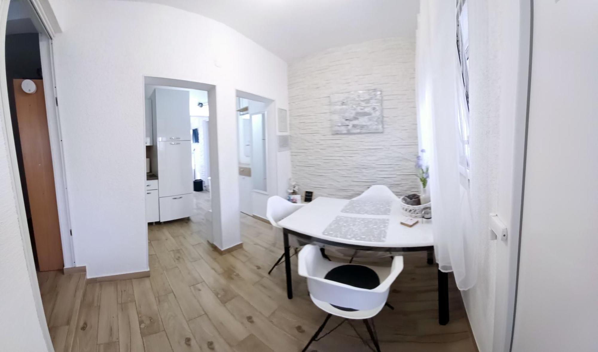 Sara Apartment *